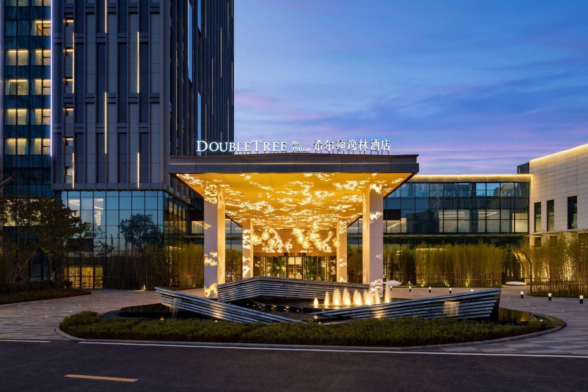 Doubletree By Hilton Kunming Airport Hotel Exterior foto