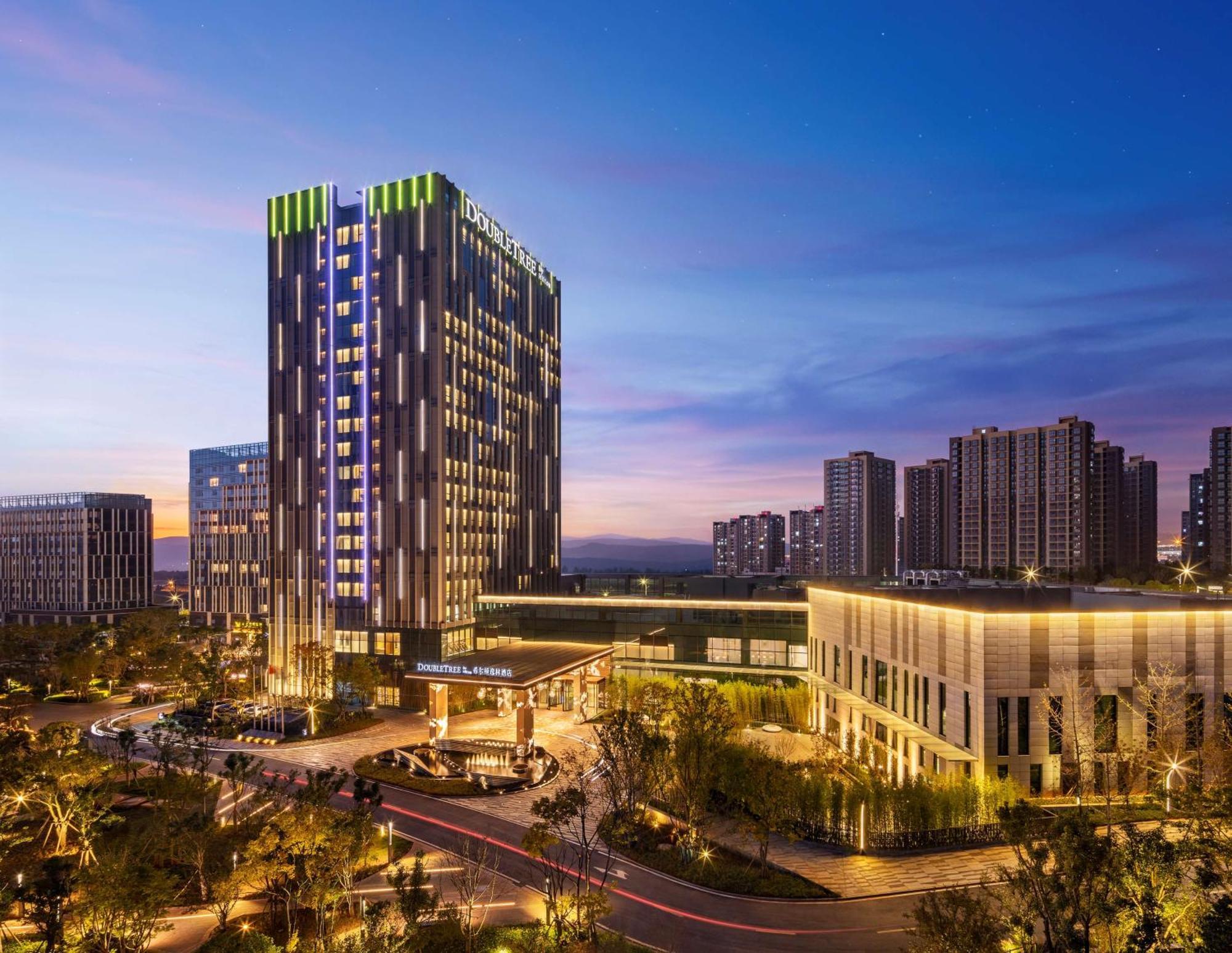 Doubletree By Hilton Kunming Airport Hotel Exterior foto